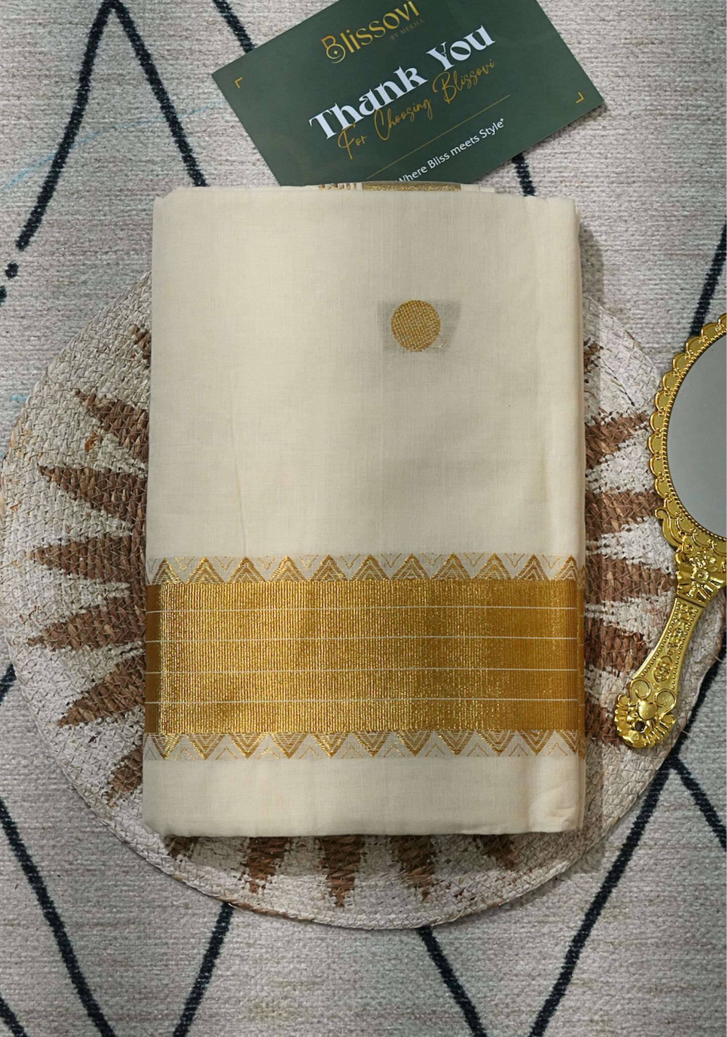 Meera  Kasavu Cotton Saree